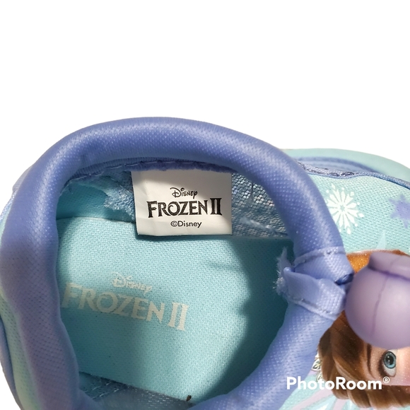 Disney Elsa and Anna Frozen II Disney Princesses Girls Water Shoes Like New - Picture 5 of 16